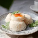 STEAMED RICE CAKE