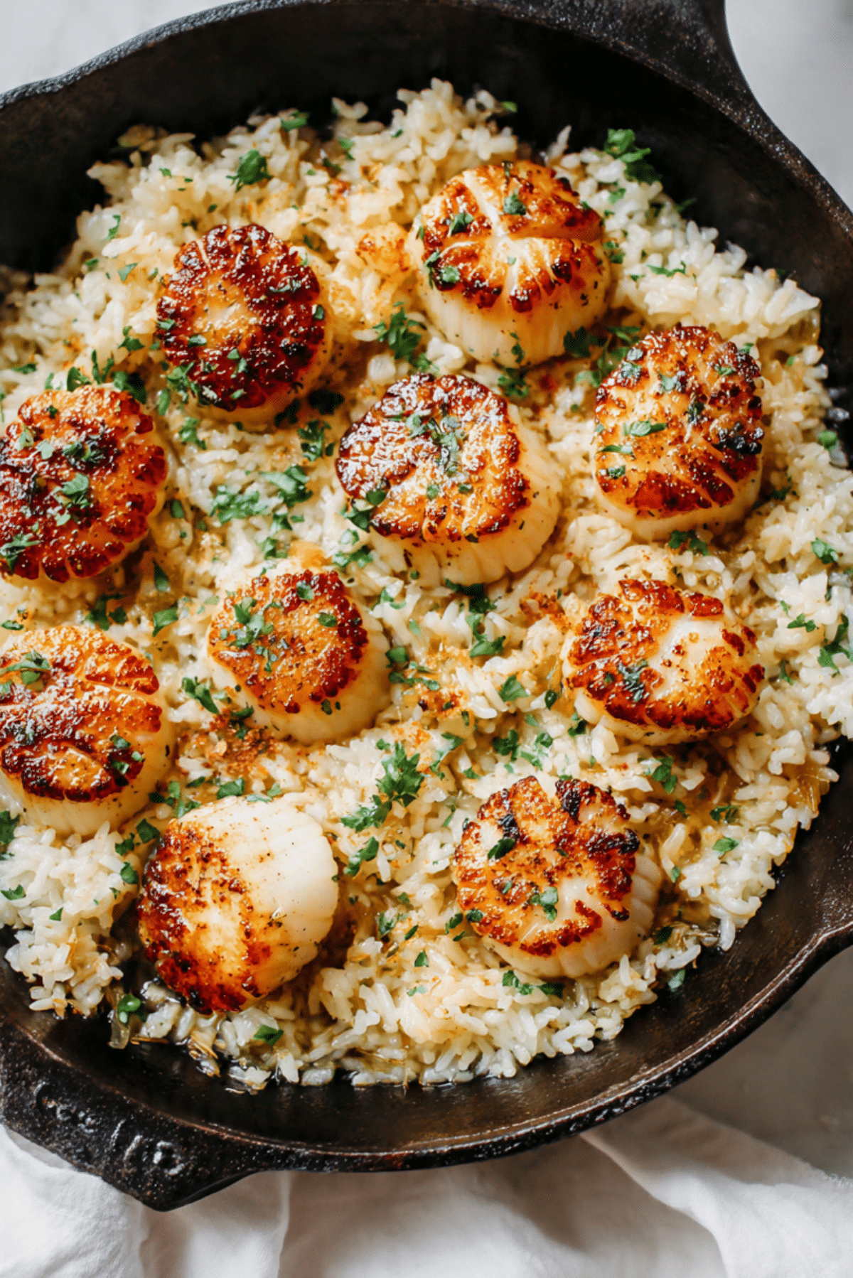 Garlic Butter Scallops & Rice Skillet Recipe