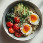 Breakfast Bowl with Quinoa and Avocado